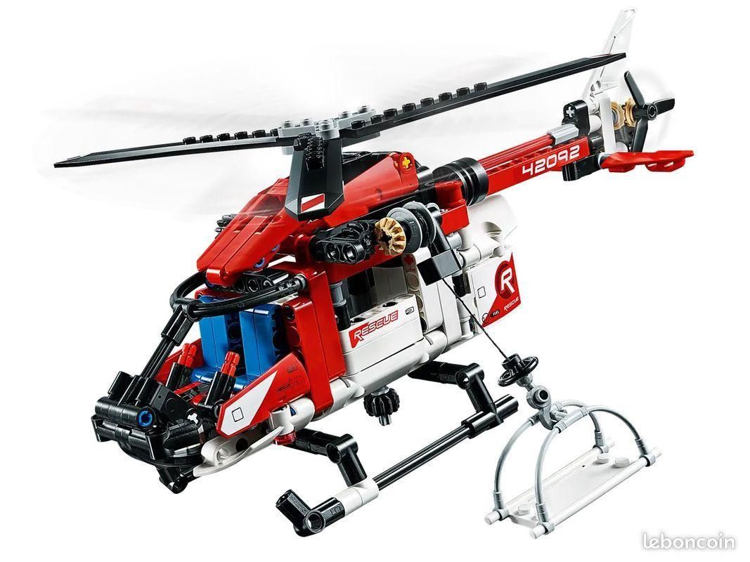 Lego Technic - L'hélicoptère De Secours - 42092 - 10