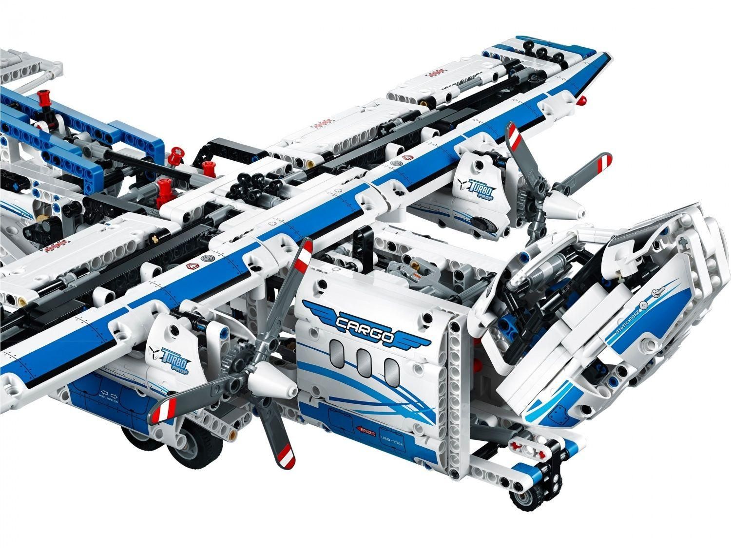 Lego Technic - L'avion Cargo - 42025 - 3