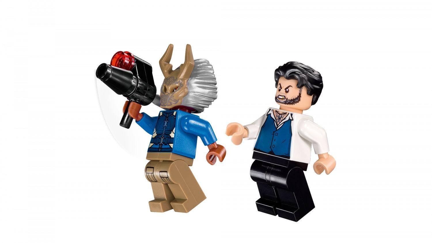 Lego 76100 - L'attaque Du Faucon Royal - 4