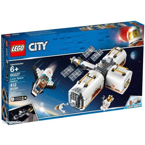 Lego City - La Station Spatiale Lunaire - 60227 - 7