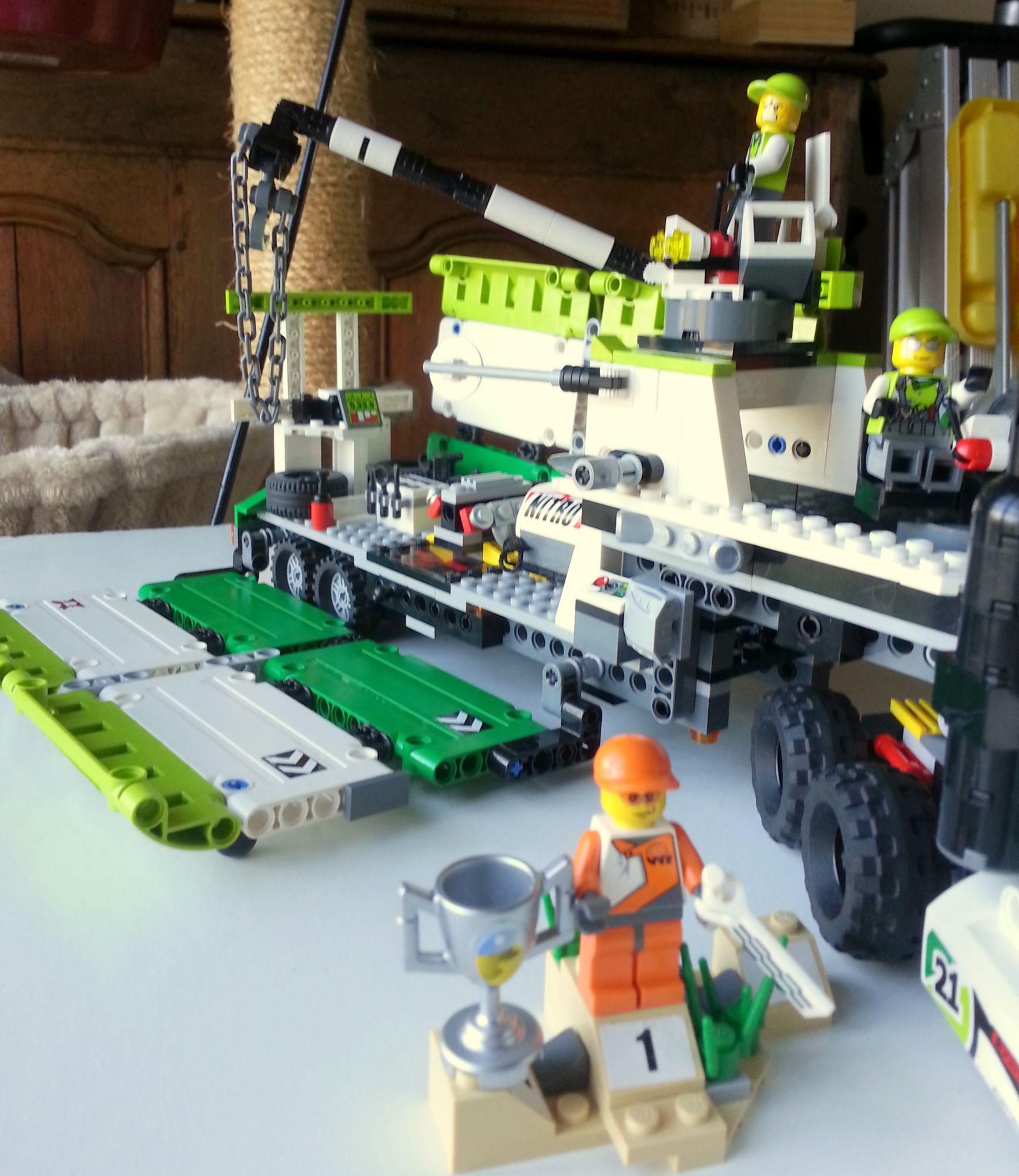 Lego World Racers - Course Ultime Dans Le D�sert - 8864 - 8
