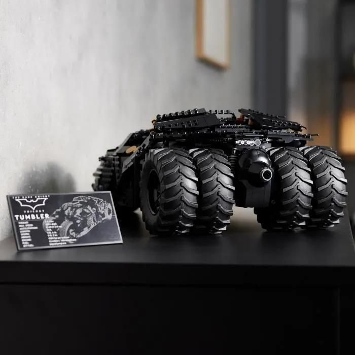 Lego Dc Comics - La Batmobile Tumbler - 76240 - 4