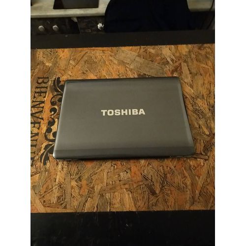 Plasturgie capot écran Avant arrière coque cover charniere Toshiba Satellite P300