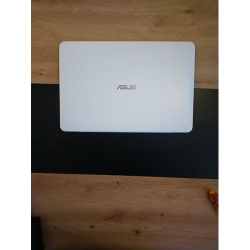 Plasturgie charniere Cover contour écran Complet asus  X555Y Complète