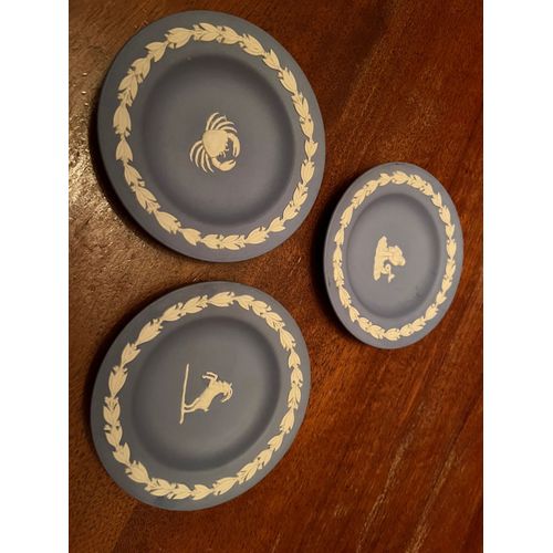 3 Assiettes Décoratives Wedjwood