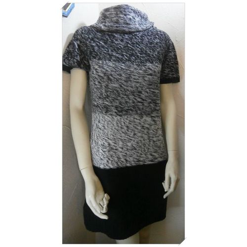 Robe Manches Courtes En Maille Avec Col Roulé - Taille 42/44