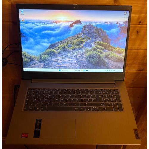 Lenovo IdeaPad 3 17" AMD Ryzen 7-3700U - Ram 8 Go - SSD 512 Go