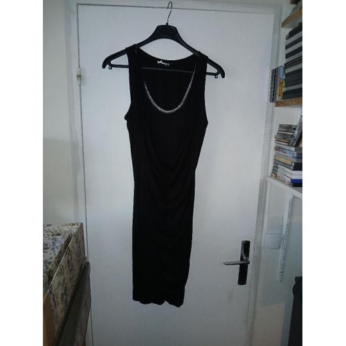 Robe Noire Élégante Sinequanone