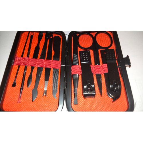 ensemble de manucure 10 pièces neuf jamais utilisé