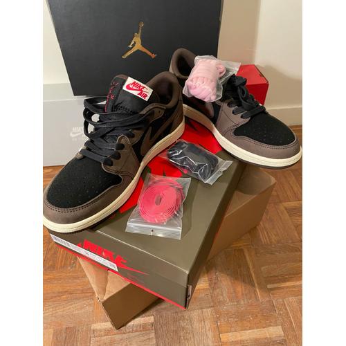 Air Jordan 1 Retro Low Travis Scott