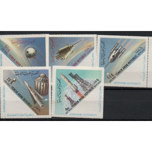 Yémen Timbres Fusées Et Satellites 1963