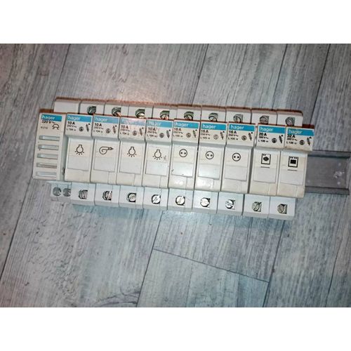 disjoncteur télérupteur Hager 10A - 16A - 20A - 32A Ampères