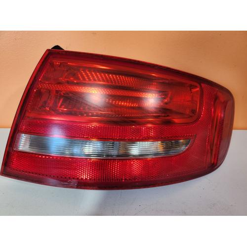 Feu Ar Droit Audi A4 Phase 1 Led 8k9945096