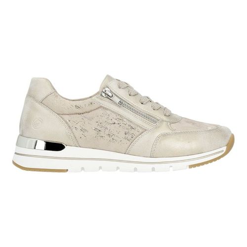 R6700