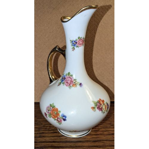 Soliflore / Cruche en porcelaine de Limoges