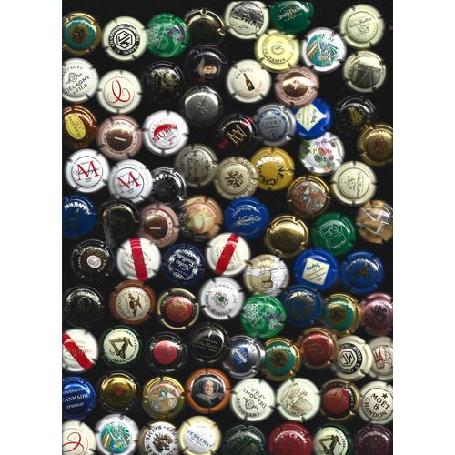 Lot De 260 Capsules De Champagne , Varié