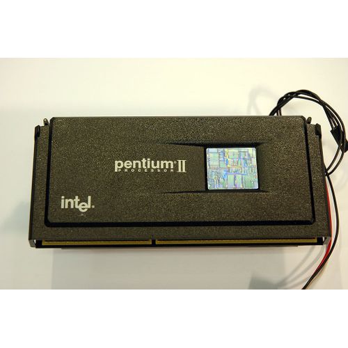 Processeur INTEL PII 350 SL2U3