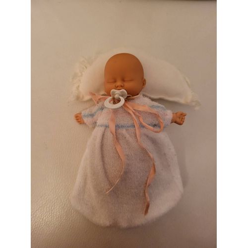 Mini Bébé Avec Tétine Vintage Dans Sa Gigoteuse - Made In Spain