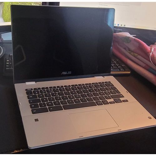 Asus Chromebook Flip CM1400FX - 14" AMD 3000 Series - Ram 8 Go - DD 64 Go