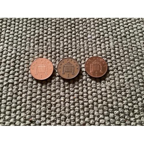 Lot De 3 Pièces De One Penny, Royaume-Uni, Années 1980