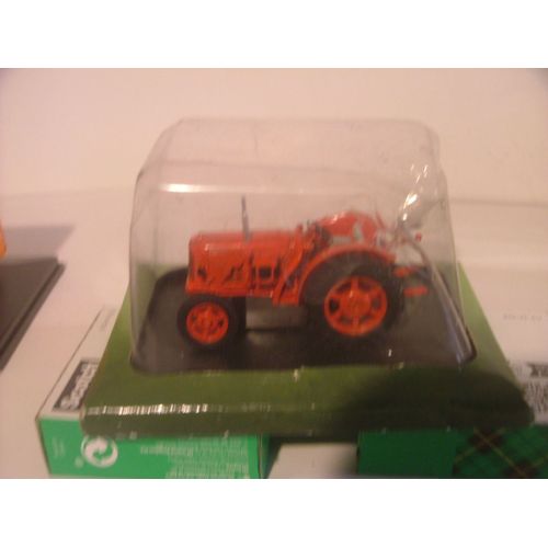 1/43 -David Brown Cropmaster - 1949