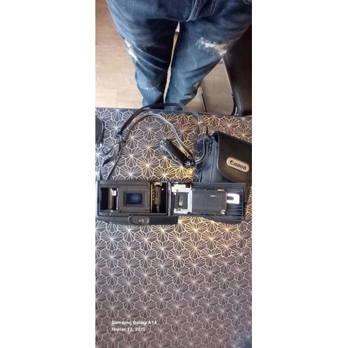 Appareil photo canon prima avec saccroche