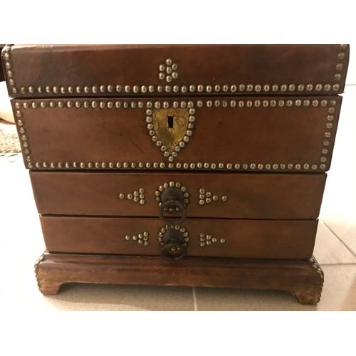 Coffre Cuir Véritable  -  3 Tiroirs