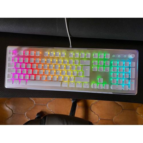 Roccat Vulcan II - Clavier de JeuMécanique, RGB Personnalisables