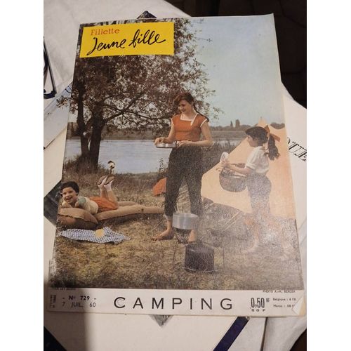 Fillette Jeune Fille N°729 7/7/1960 Camping