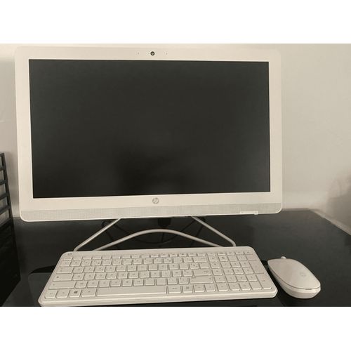 HP 24-e0095nf 24" Tout-en-Un AMD A9-9425 - Ram 8 Go - HDD 1 To