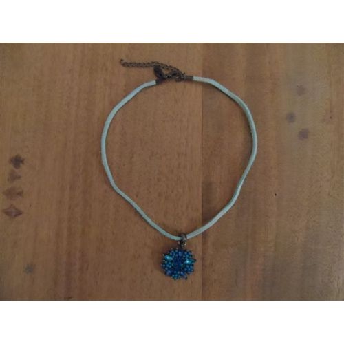 Collier Cordon Cuir Bleu Pendentif Strass Bleu