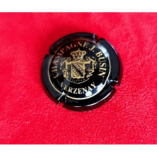 Ancienne Capsule Champagne J.Busin. Verzenay. Noir Et Or. Armoiries.