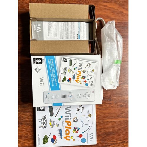 Pack Complet 1 Manette Et 1 Dragonne Et 1 Jeu Wii Play Pour Console Wii