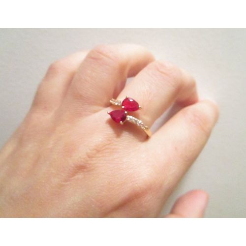 Bague Dorée Plaqué Or Avec Poinçon, 2 Pierres Rouge En Cristal Et Strass Sur Les Côtés, T. 59 (1,90 Cm)