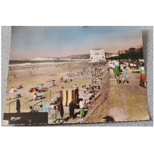 Carte Postale Ancienne Couleurs- Hendaye (B.-Pyr.) La Plage- 14x10.5cm- Combier Imp. À Macon N°4714- Correspondance De 1956 Au Dos
