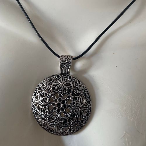 Collier Vintage