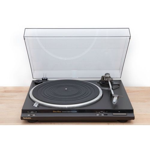 Platine vinyle Technics: modèle: SL-DD22 - direct drive