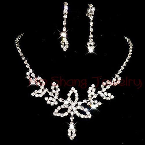 Ensemble De Bijoux Avec Biscuits En Cristal Blanc Plaqué Argent, Collier En V, Boucles D'oreilles, Bijoux De Rh, Fête Formelle, Mode La Plus Récente, 2020