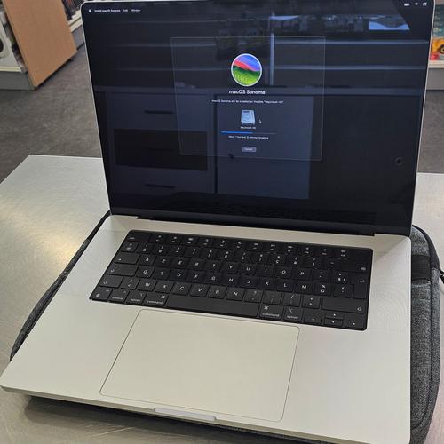 Apple MacBook Pro Retina 16" M2 Pro - Ram 16 Go - DD 1 To