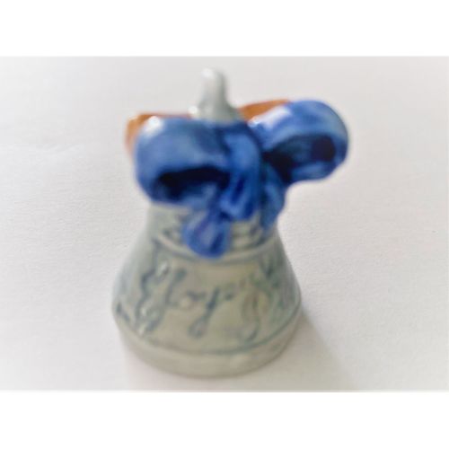 Fève Anciènne Cloche Joyeuses  Pâques
