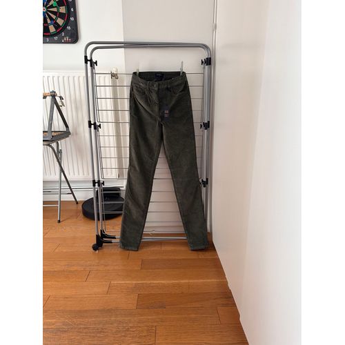 Pantalon Pour Femme De Taille 34 Marque Caroll Neuf Jamais Porté.
