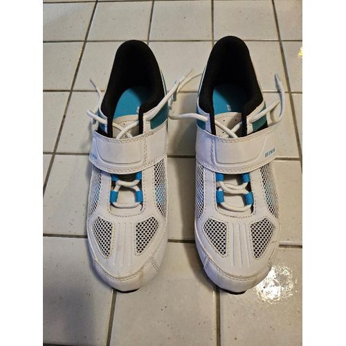 Chaussures De Cyclisme Femme Décathlon Btwin Road Shoe 3 Bleues Et Blanches Taille 37