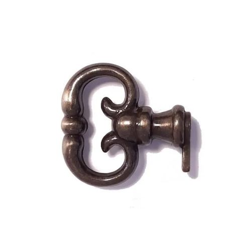 fausse clé de serrure anglaise laitonné vieilli meuble ancien décoration rustique vintage clef