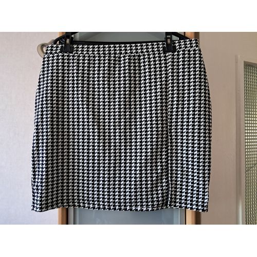 Jupe Courte Neuve Taille 50-52 Noir Et Blanche