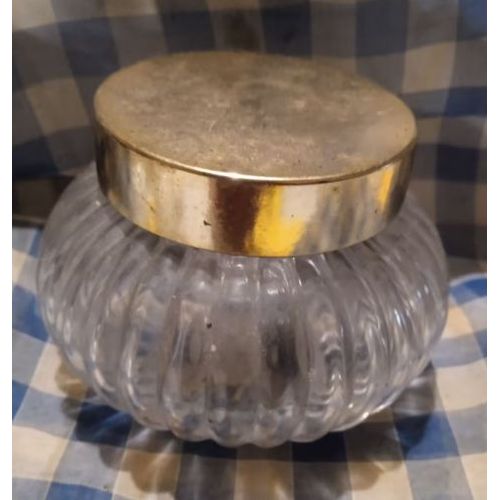 Vintage - Pot En Verre - Vide - " Crème Pour Le Corps - Avon " - 125 Ml