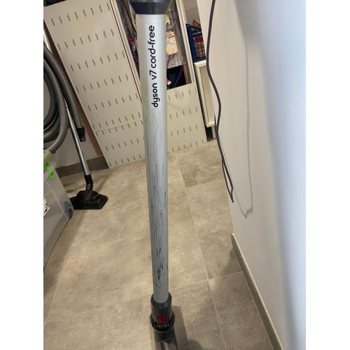 Dyson V7 Cord-Free - Aspirateur - balai/à main (2-en-1) - sans sac - sans fil