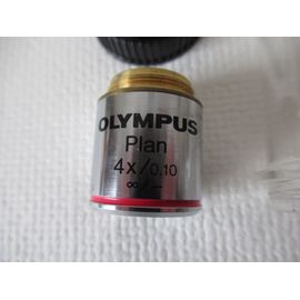 Objectif de microscope OLYMPUS Plan 4X/0,10 , infini/-.