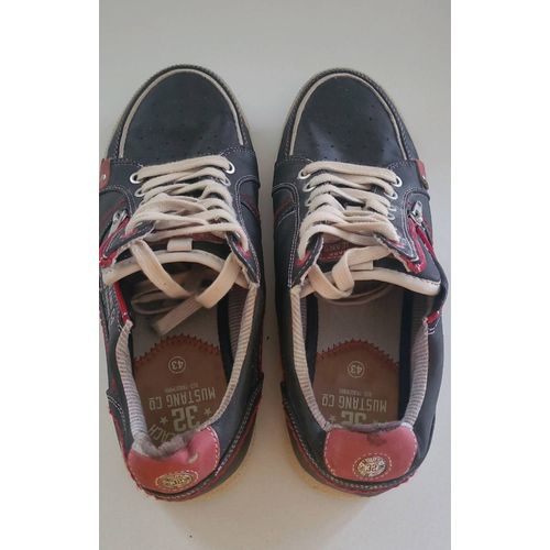 Chaussures Mustang - 43
