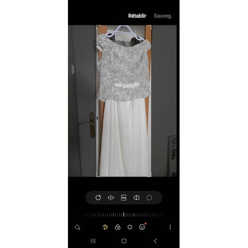 Robe De Cocktail. Taille 44. Portée 1 Fois.