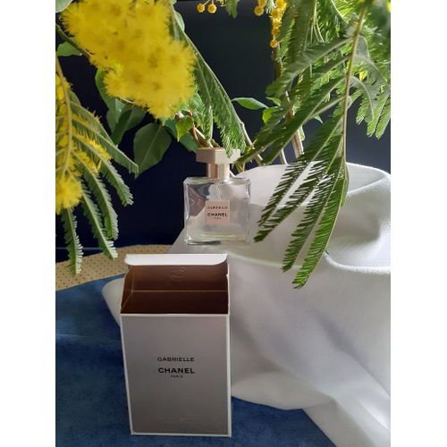 Flacon De Parfum Vide